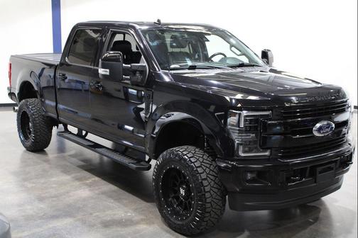 Black Metallic 2019 Ford F-250 Lariat
