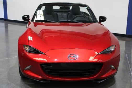 2016 Mazda MX-5 Miata Sport