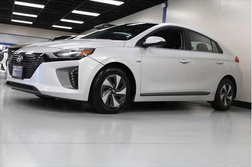 2018 Hyundai IONIQ Hybrid SEL