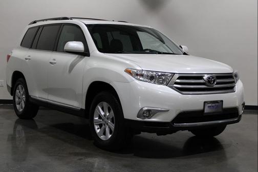 2012 Toyota Highlander SE