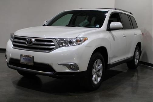 2012 Toyota Highlander SE