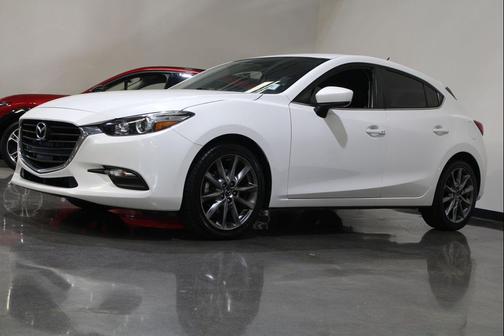 2018 Mazda Mazda3 Touring