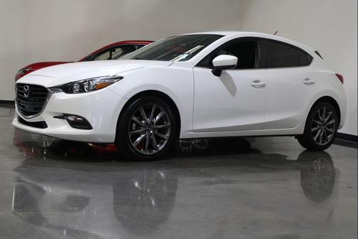 2018 Mazda Mazda3 Touring