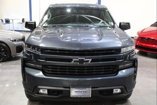 Shadow Gray Metallic 2021 Chevrolet Silverado 1500 RST