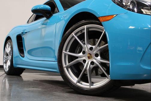 2018 Porsche 718 Cayman Base