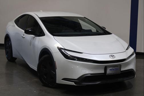 Wind Chill Pearl 2024 Toyota Prius LE