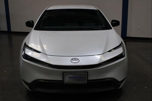 Wind Chill Pearl 2024 Toyota Prius LE