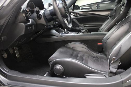 2020 Mazda MX-5 Miata RF Club