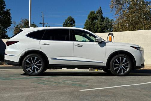 Platinum White Pearl 2026 Acura MDX Technology Package