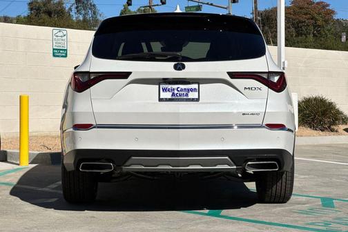 Platinum White Pearl 2026 Acura MDX Technology Package