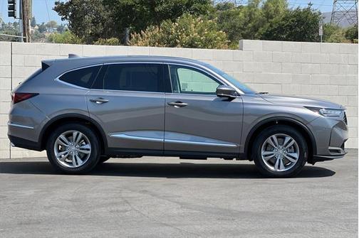 2025 Acura MDX Standard