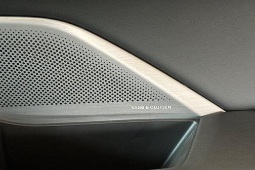 Liquid Carbon Metallic 2026 Acura MDX Technology Package