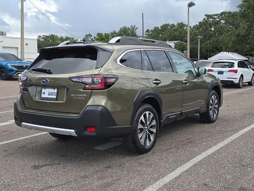 2025 Subaru Outback Touring
