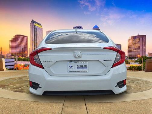 2016 Honda Civic Touring