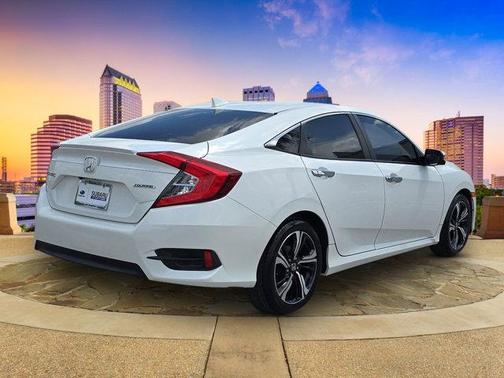2016 Honda Civic Touring