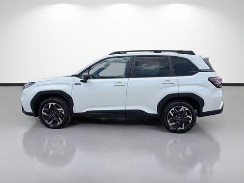 White Pearl 2026 Subaru Forester Premium