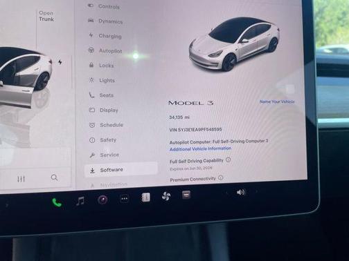 Pearl White Multi 2023 Tesla Model 3 Base