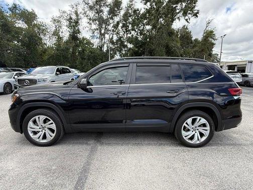 2023 Volkswagen Atlas 3.6L SE w/Technology
