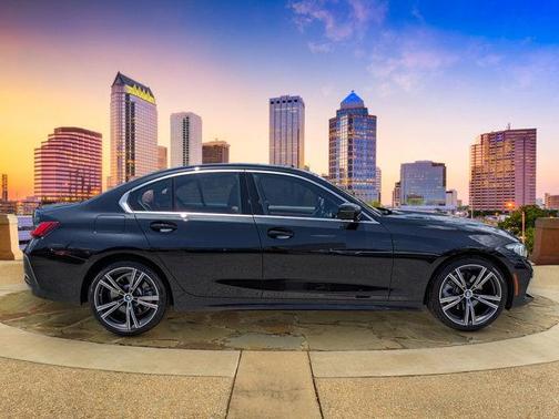 2024 BMW 330 i