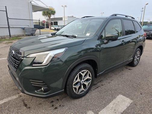 2024 Subaru Forester Premium