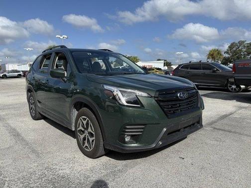 2024 Subaru Forester Premium