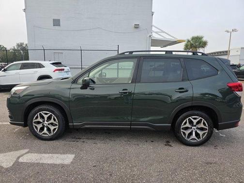 2024 Subaru Forester Premium