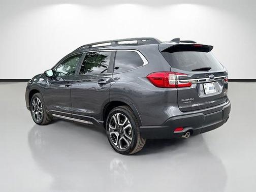 Magnetite Gray Metallic 2026 Subaru Ascent Limited