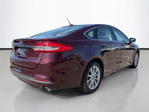 2017 Ford Fusion Energi SE Luxury