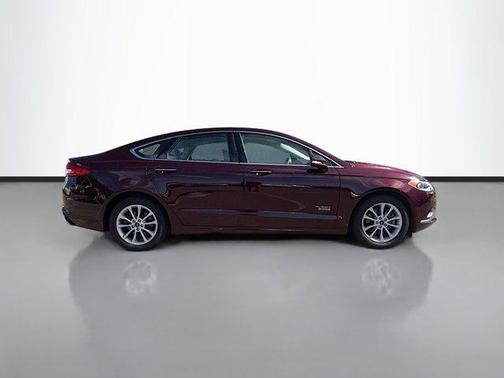 2017 Ford Fusion Energi SE Luxury