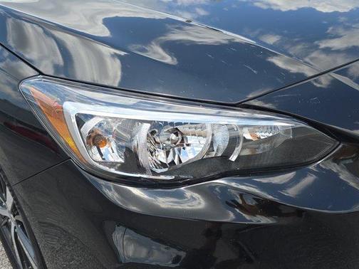 2019 Subaru Impreza 2.0i Premium