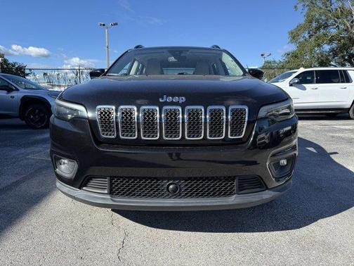2022 Jeep Cherokee Latitude Lux