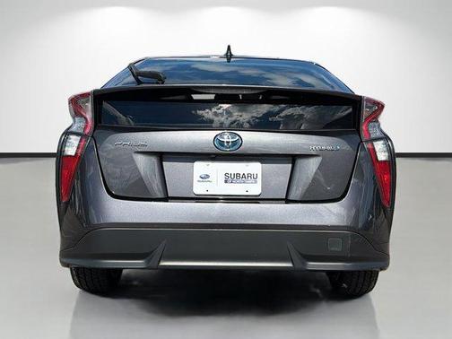 2016 Toyota Prius Three
