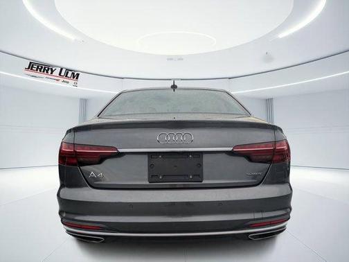 2024 Audi A4 45 S line quattro Premium