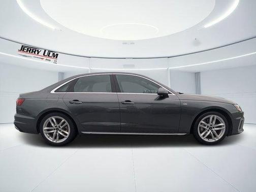 2024 Audi A4 45 S line quattro Premium