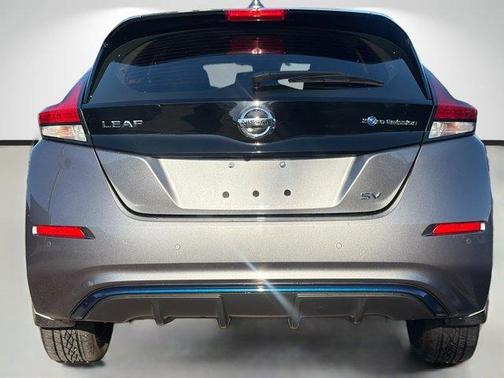2022 Nissan Leaf SV