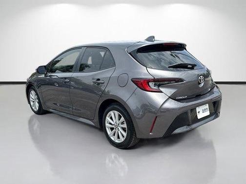 Magnetic Gray Metallic 2024 Toyota Corolla Hatchback SE