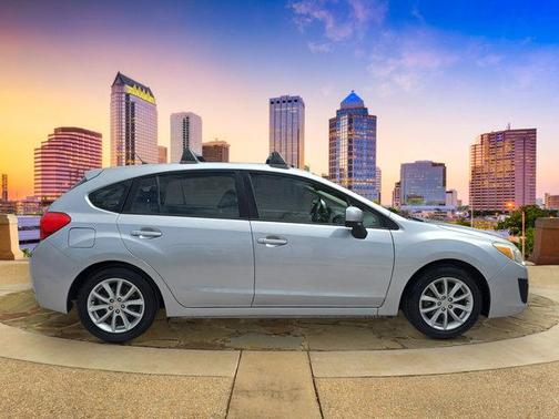 2013 Subaru Impreza 2.0i Premium