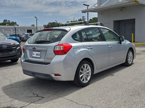 2013 Subaru Impreza 2.0i Premium