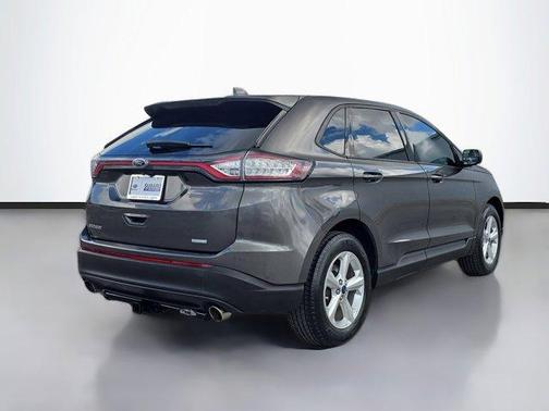 2017 Ford Edge SE