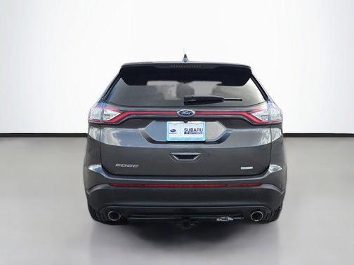 2017 Ford Edge SE