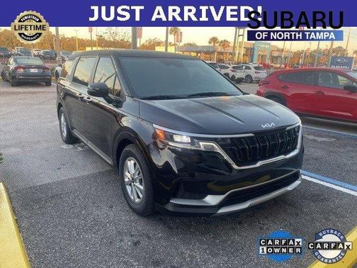 2023 Kia Carnival LX