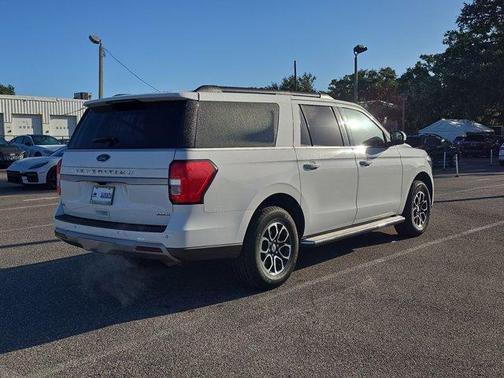 2023 Ford Expedition Max XLT