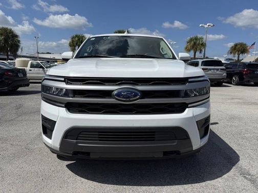 2023 Ford Expedition Max XLT