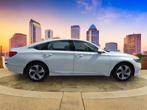 2019 Honda Accord EX