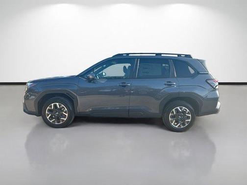 Magnetite Gray Metallic 2026 Subaru Forester Premium