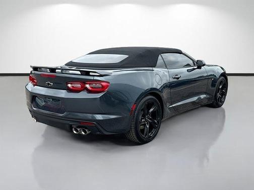 2022 Chevrolet Camaro 2LT