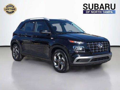 2023 Hyundai VENUE SEL