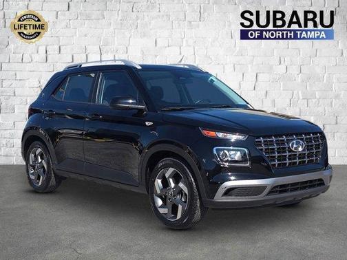 2023 Hyundai VENUE SEL