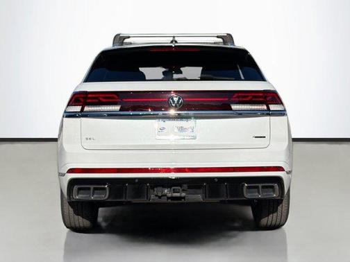 2024 Volkswagen Atlas Cross Sport 2.0T SEL R-Line