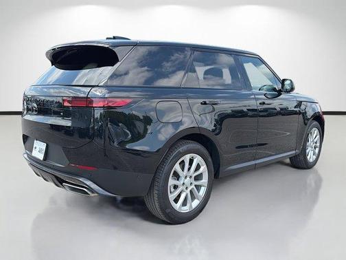 2025 Land Rover Range Rover Sport P360 SE